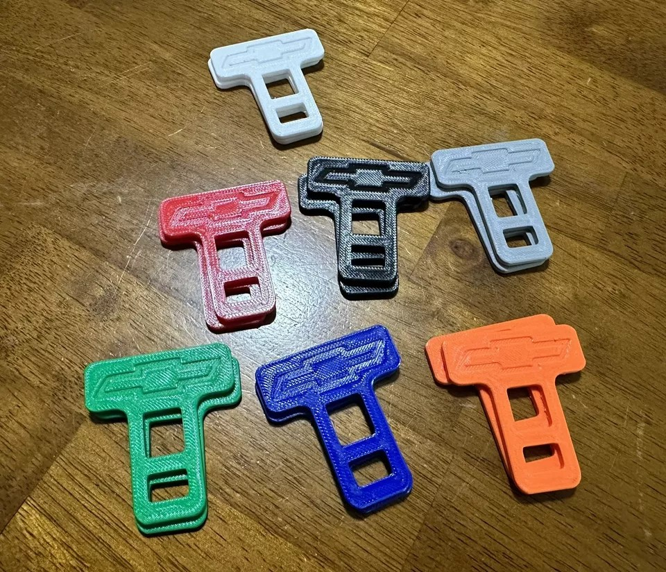 2 Universal Car Seat Belt Buckle Clip Chevy Design /keychain Chevy