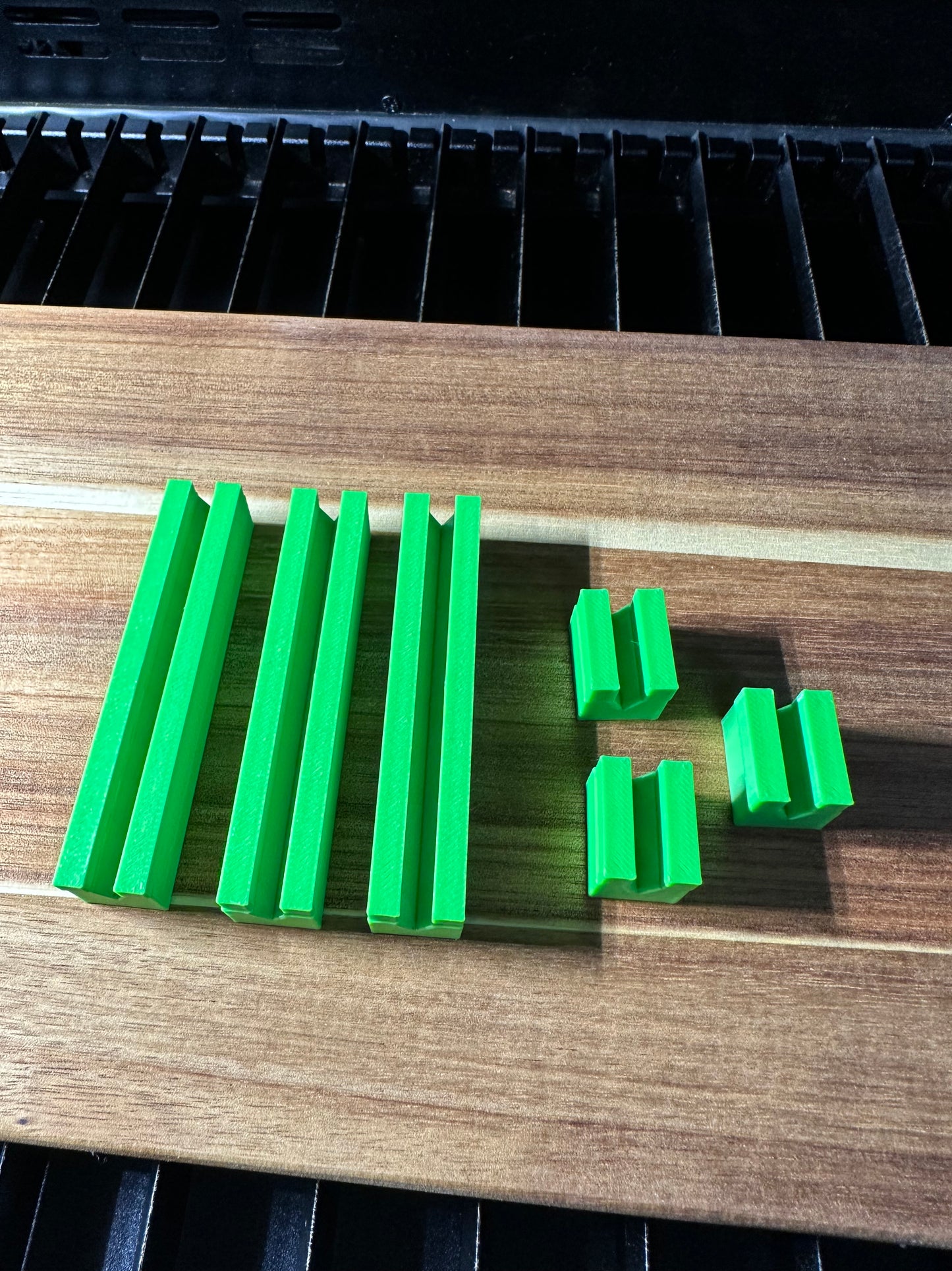 xTool P2 Clips for slats to hold material in place/ 6 in set clips, long 3 inch