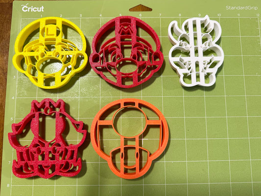 Super Mario inspired cookie cutter set/set of 5