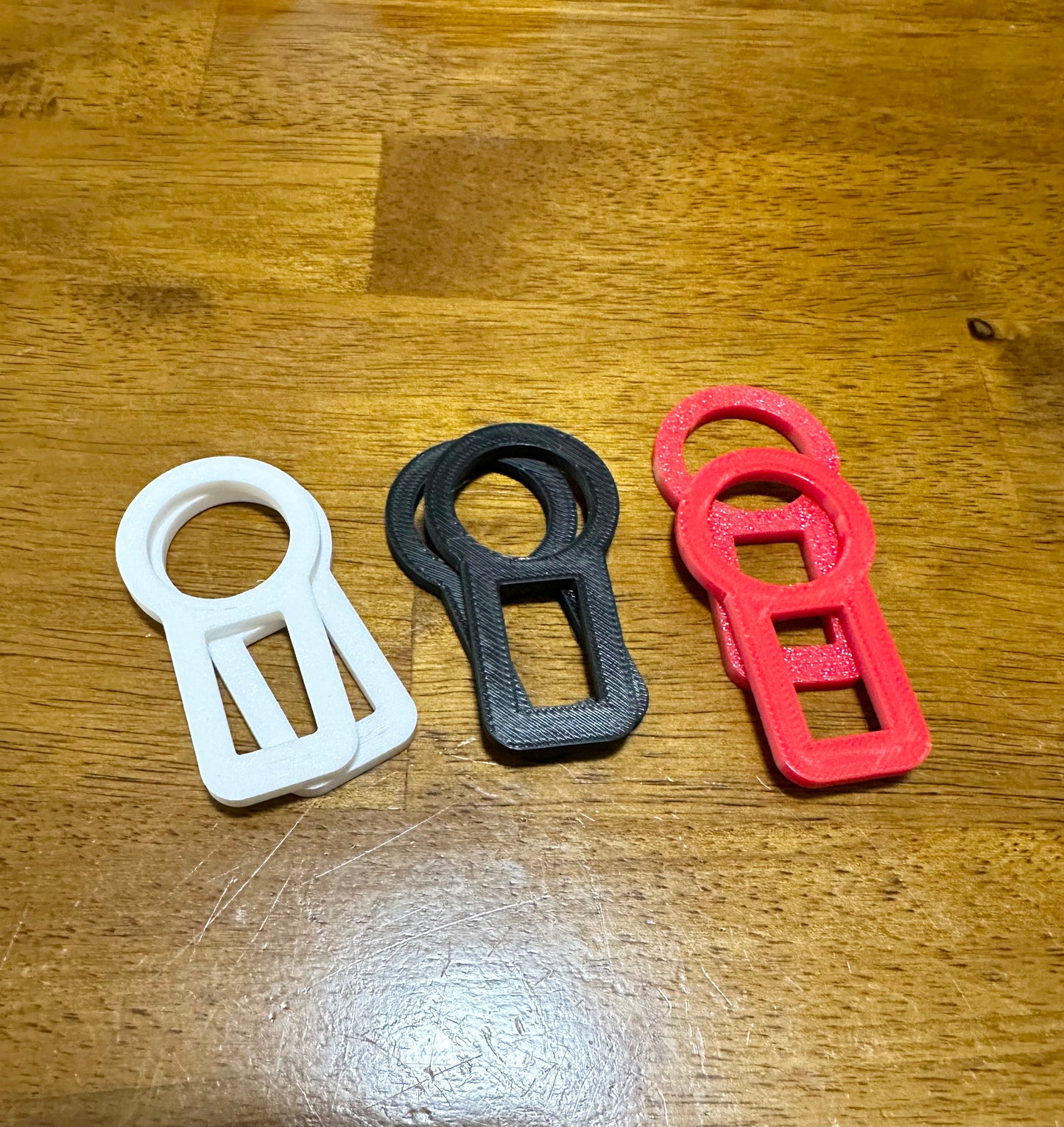 2 Universal Car Seat Belt Clips/Seat Belt Clip/Keychain Style