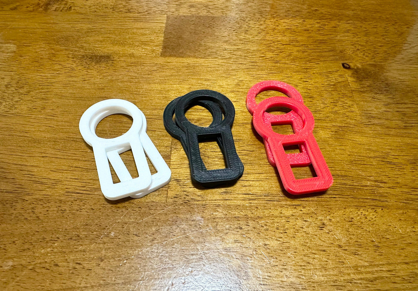 2 Universal Car Seat Belt Clips/Seat Belt Clip/Keychain Style