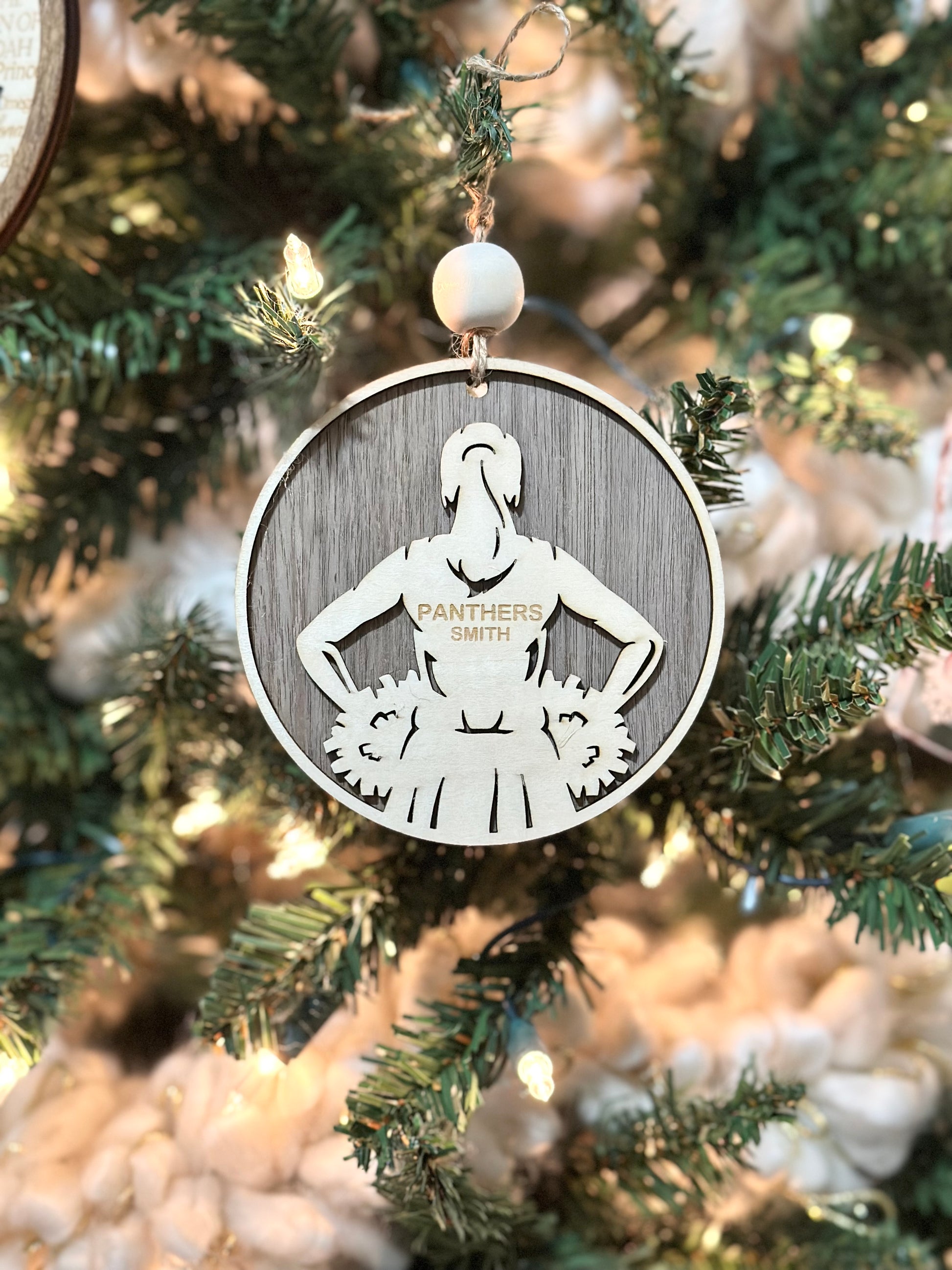 Personalized Custom Cheerleading/Cheerleader Ornament