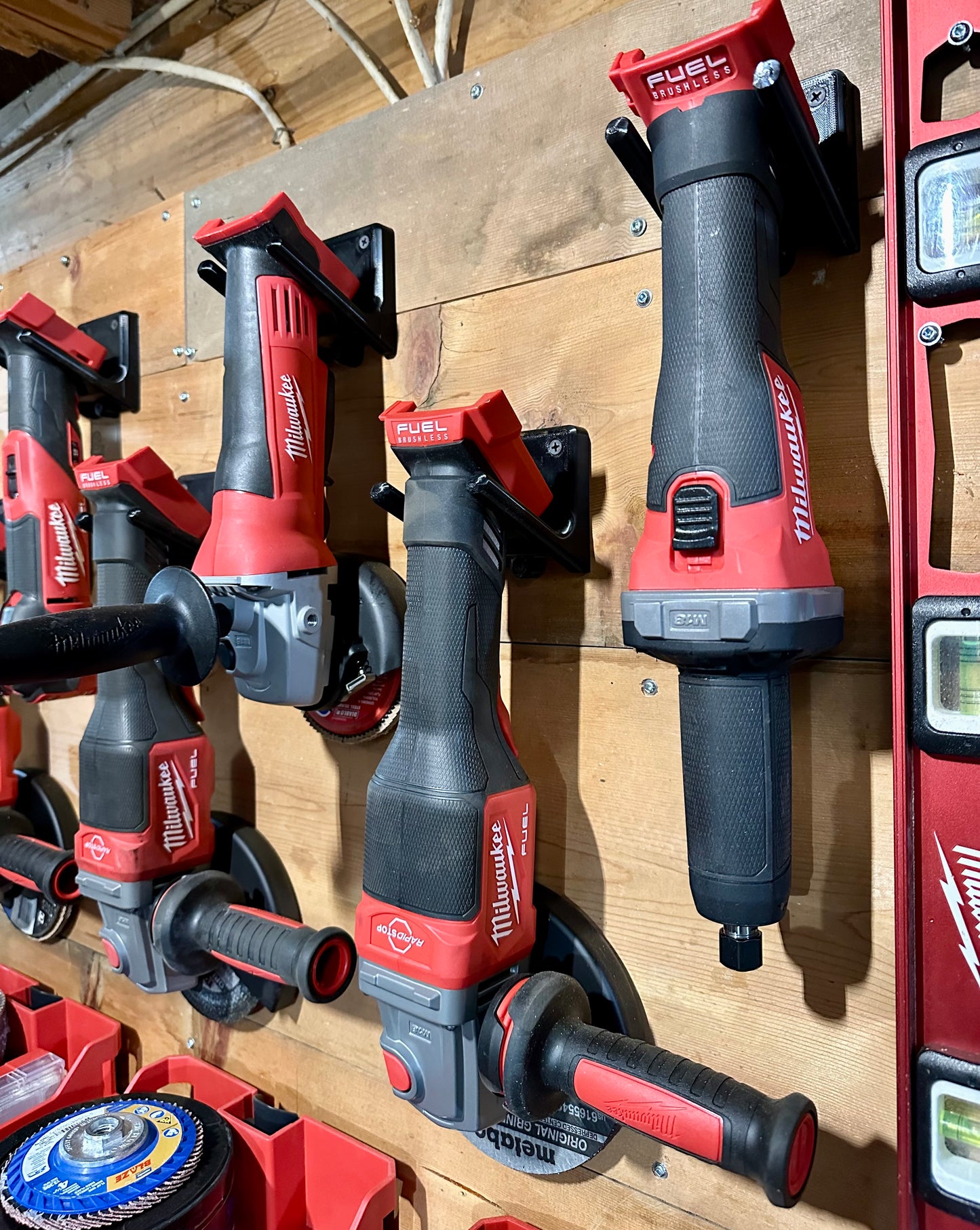 Milwaukee Grinder, End Grinder, Multitool Wall Mount 3D Printed