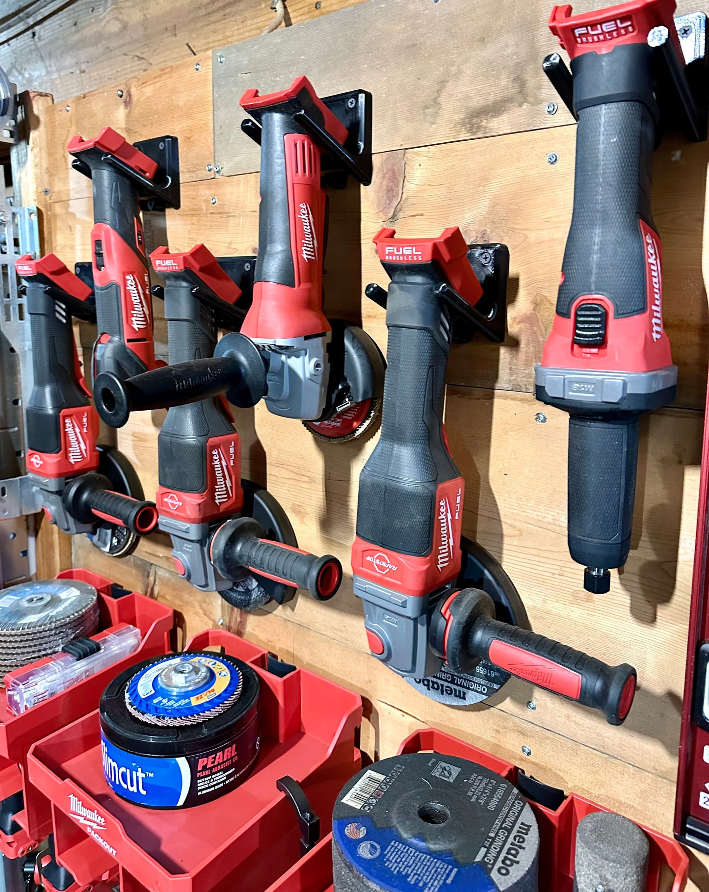 Milwaukee Grinder, End Grinder, Multitool Wall Mount 3D Printed