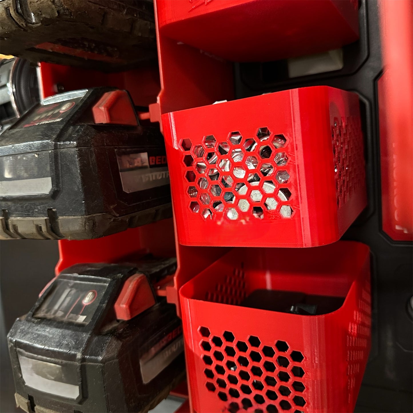 Milwaukee Packout small crate/Small Crate holder attaches to Milwaukee Packout