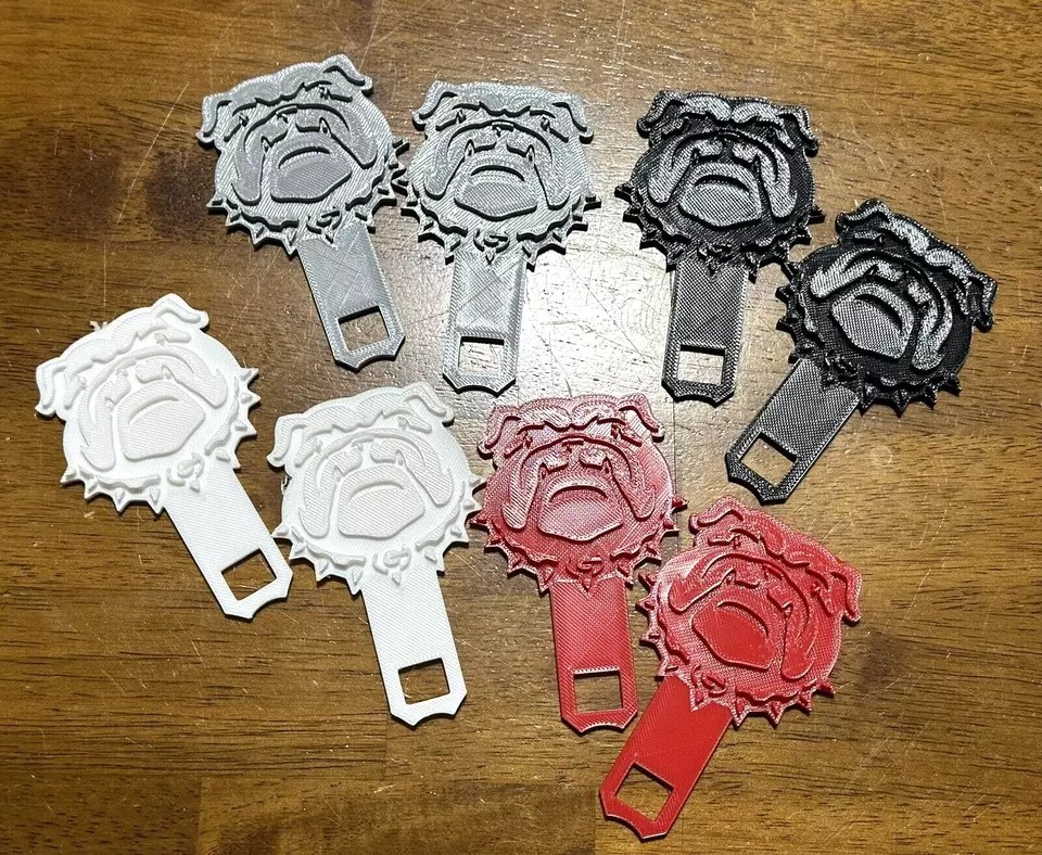 2 Universal UGA Georgia Car Seat Belt Buckle Clip/keychain