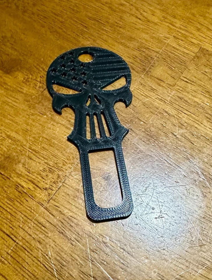 2 Universal Punisher design Car Seat Belt Clips/ keychain