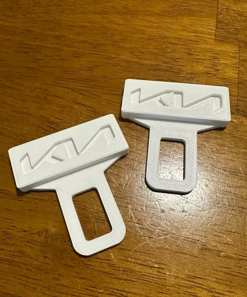 2 Universal Car Seat Belt Buckle Clip Kia Design /keychain Kia