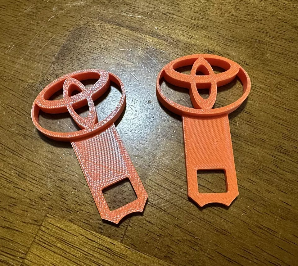 2 Universal toyota design Car Seat Belt Clips/ keychain