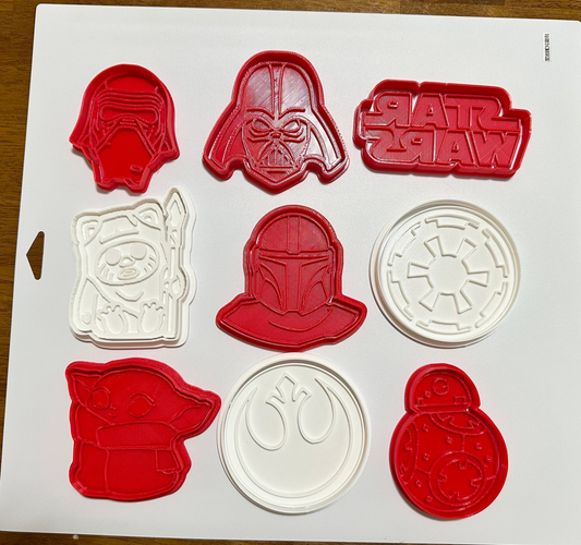 Star Wars cookie cutter/stamps/ set of 12