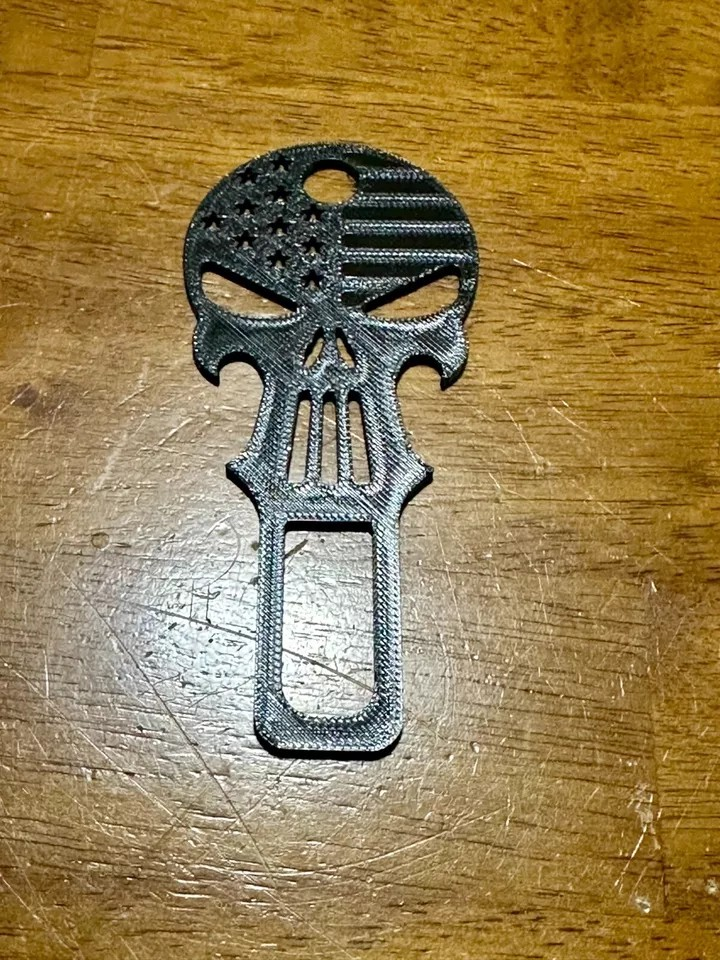 2 Universal Punisher design Car Seat Belt Clips/ keychain