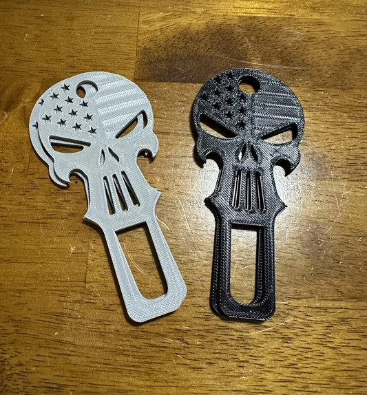 2 Universal Punisher design Car Seat Belt Clips/ keychain