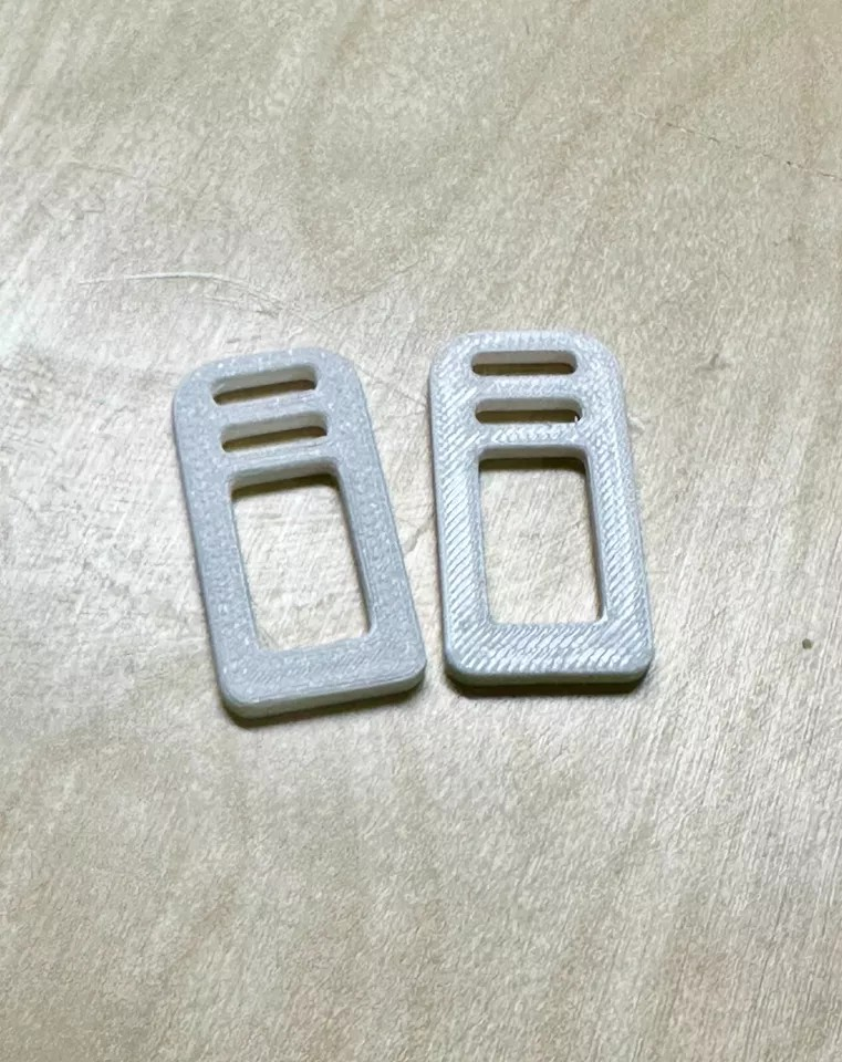 2 Universal Car Seat Belt Clips/Seat Belt Clip/Very Small Sleek design keychain