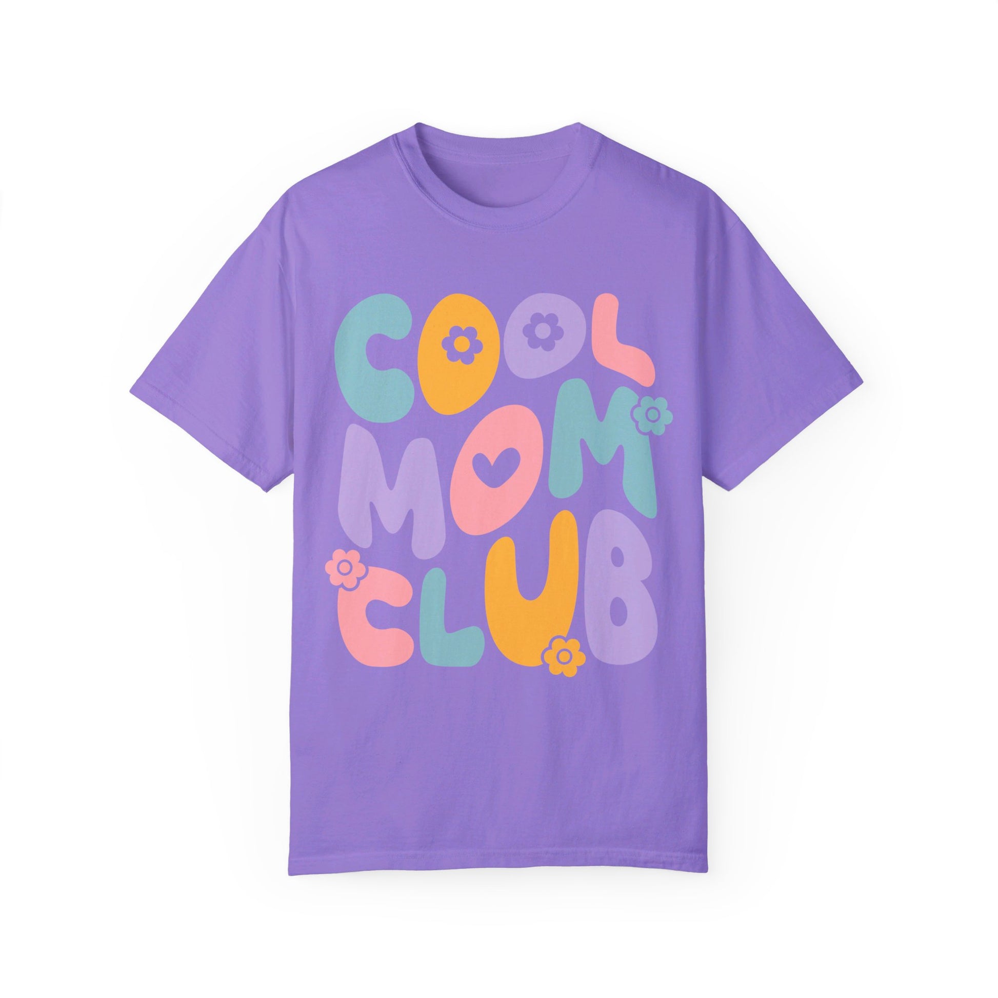 Cool Mom Club Comfort Color T-Shirt
