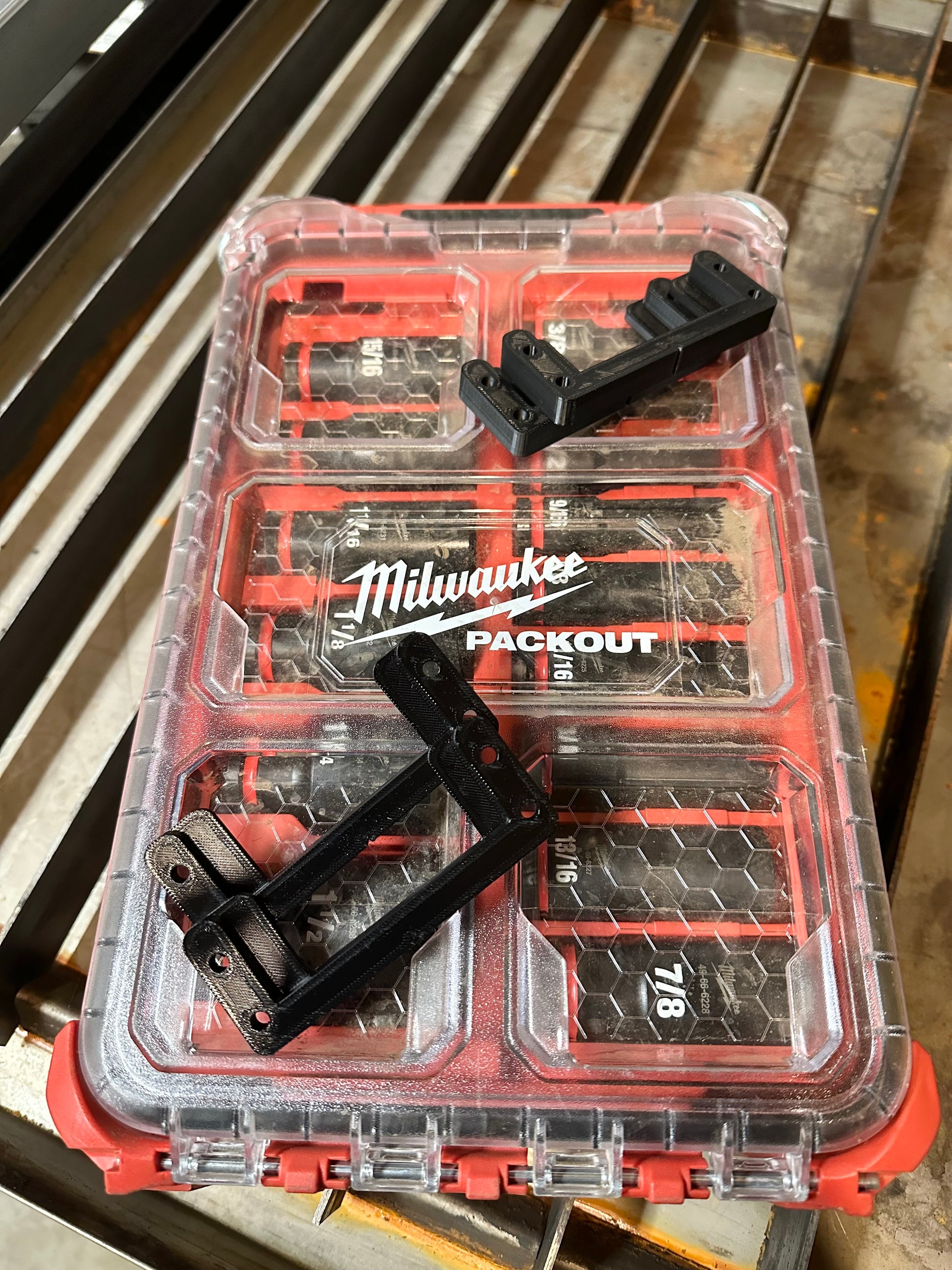 Flat Double wall mounts for Milwaukee Packout 3D Printed