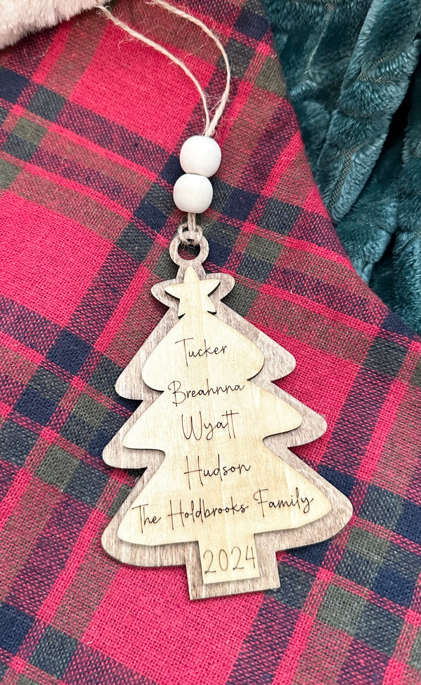 Family Name Ornament/ Christmas Tree