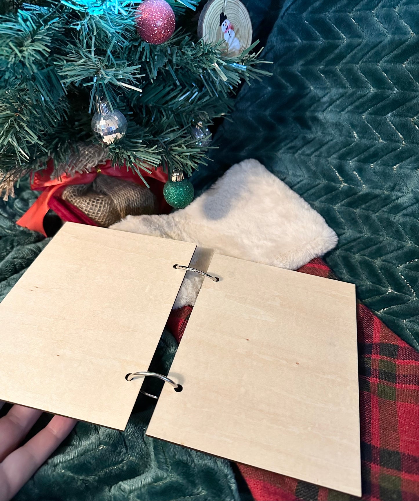 Christmas Card Keeper/ Wood Christmas Card Holder/ Wedding Card Holder/ Cards of Christmas Past/ Card Holder