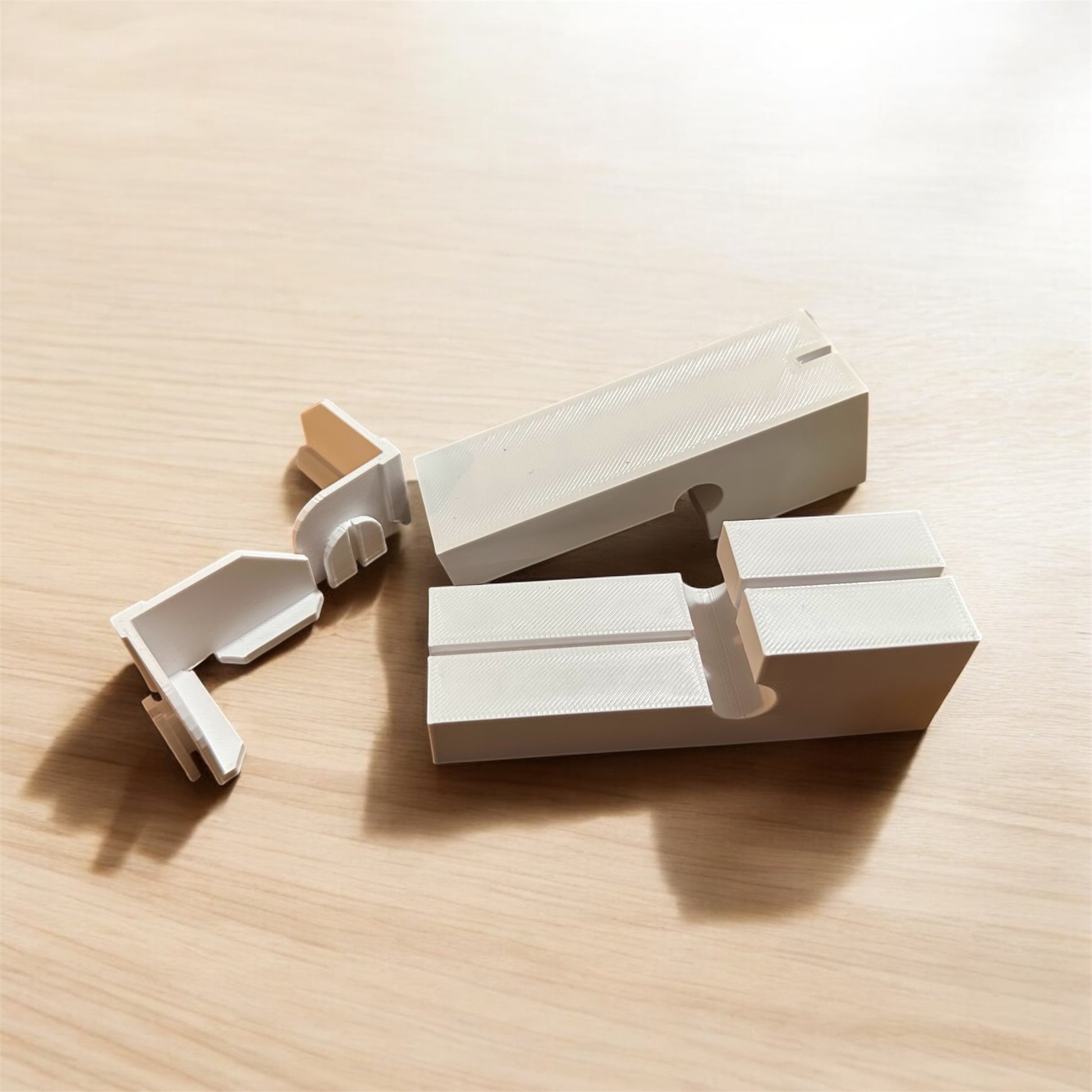 Mason line Block, Plastic line Blocks with Corner Bracket